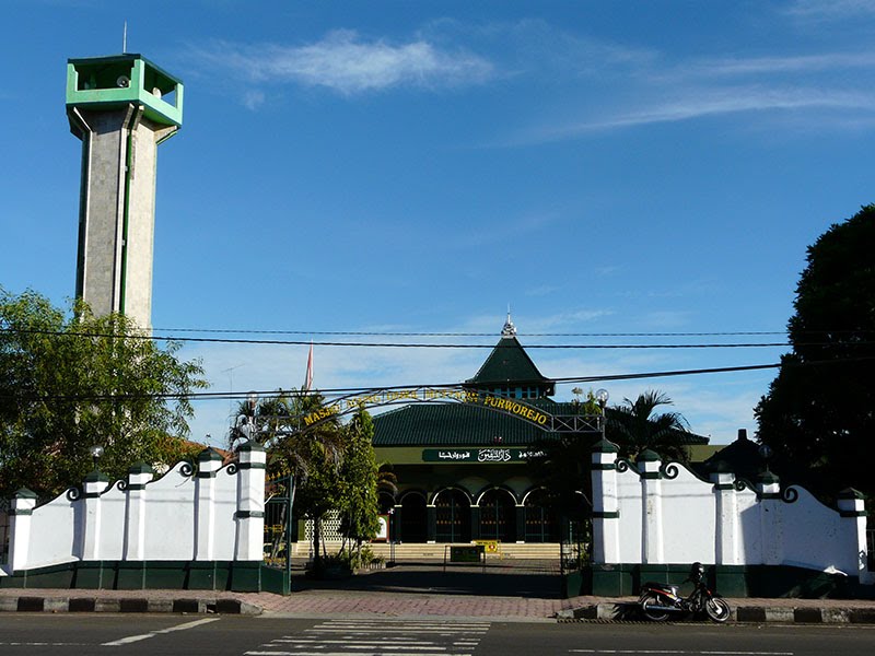 Hasil gambar untuk Masjid Agung Darul Muttaqin Alun Alun Kota Purworejo